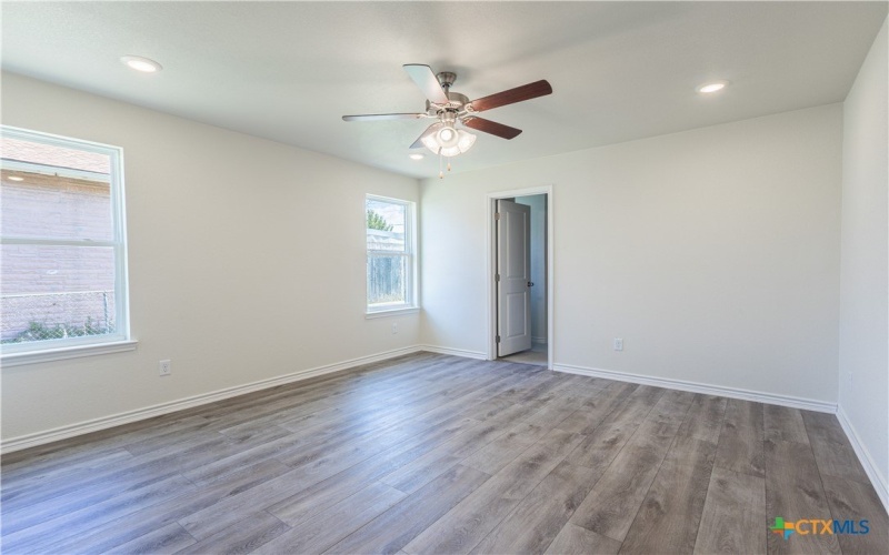 224 W Beeline Lane, Harker Heights, TX 76548, 3 Bedrooms Bedrooms, ,2 BathroomsBathrooms,Residential,For Sale,224 W Beeline Lane,0,574847