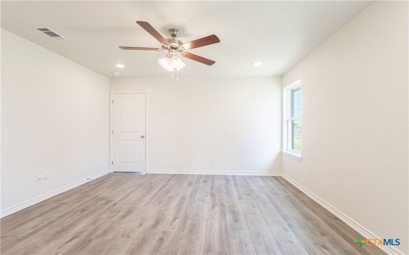 224 W Beeline Lane, Harker Heights, TX 76548, 3 Bedrooms Bedrooms, ,2 BathroomsBathrooms,Residential,For Sale,224 W Beeline Lane,0,574847