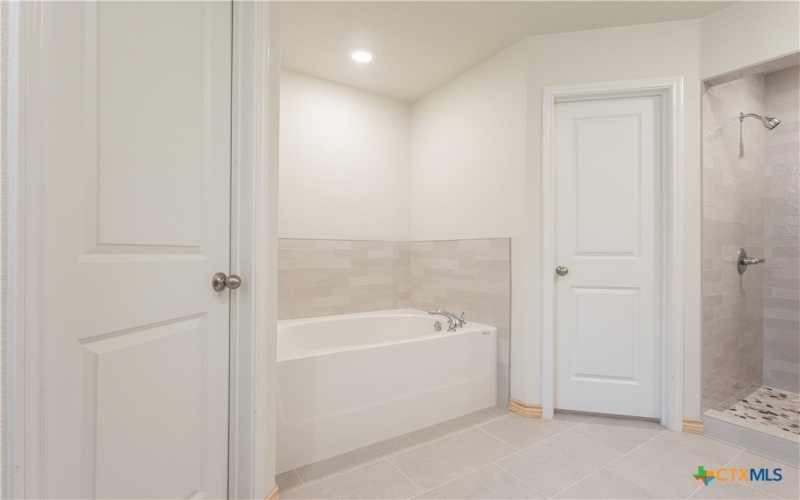 224 W Beeline Lane, Harker Heights, TX 76548, 3 Bedrooms Bedrooms, ,2 BathroomsBathrooms,Residential,For Sale,224 W Beeline Lane,0,574847