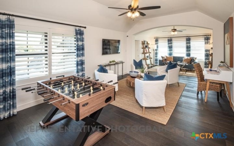101 Lotti Lane, Liberty Hill, TX 78642, 4 Bedrooms Bedrooms, ,5 BathroomsBathrooms,Residential,For Sale,101 Lotti Lane,574922