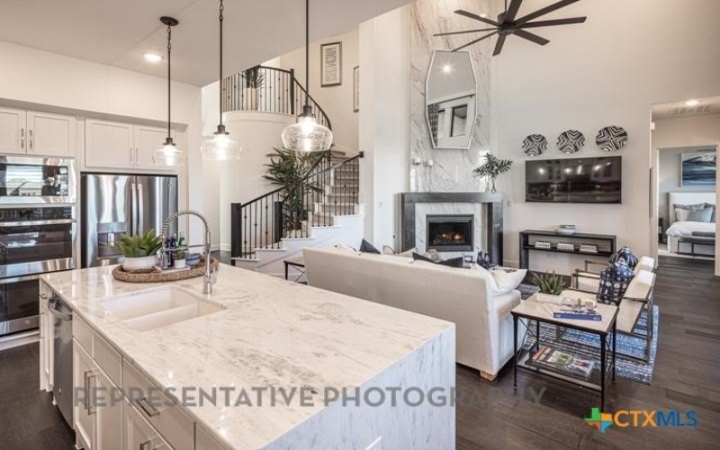 101 Lotti Lane, Liberty Hill, TX 78642, 4 Bedrooms Bedrooms, ,5 BathroomsBathrooms,Residential,For Sale,101 Lotti Lane,574922