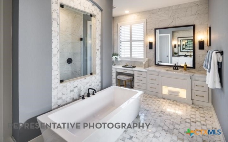 233 Belanger Canyon Drive, Liberty Hill, TX 78642, 4 Bedrooms Bedrooms, ,5 BathroomsBathrooms,Residential,For Sale,233 Belanger Canyon Drive,575047