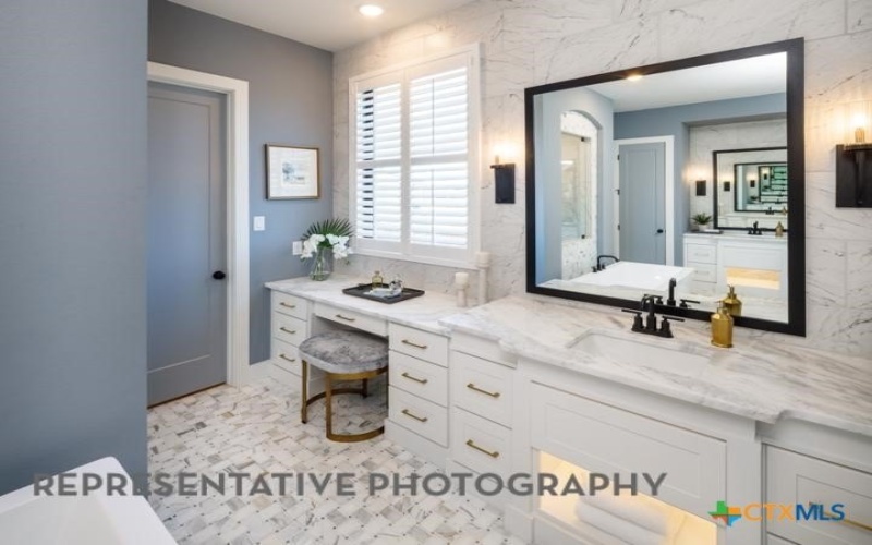 233 Belanger Canyon Drive, Liberty Hill, TX 78642, 4 Bedrooms Bedrooms, ,5 BathroomsBathrooms,Residential,For Sale,233 Belanger Canyon Drive,575047