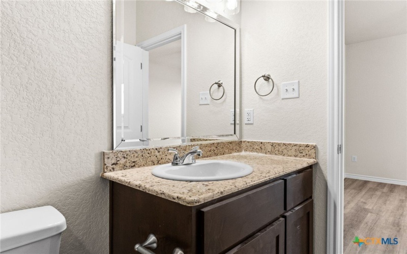 121 Leon Lane, Copperas Cove, TX 76522, 6 Bedrooms Bedrooms, ,Residential,For Sale,121 Leon Lane,0,575468