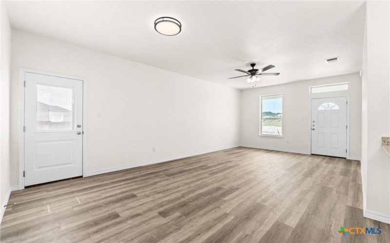 121 Leon Lane, Copperas Cove, TX 76522, 6 Bedrooms Bedrooms, ,Residential,For Sale,121 Leon Lane,0,575468