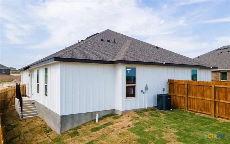 121 Leon Lane, Copperas Cove, TX 76522, 6 Bedrooms Bedrooms, ,Residential,For Sale,121 Leon Lane,0,575468