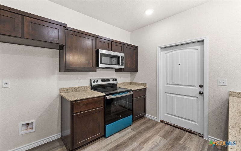 121 Leon Lane, Copperas Cove, TX 76522, 6 Bedrooms Bedrooms, ,Residential,For Sale,121 Leon Lane,0,575468