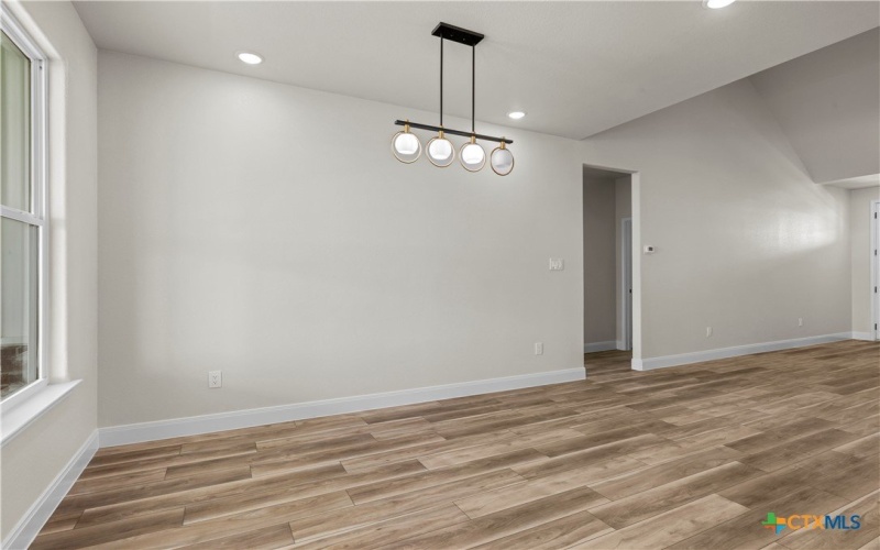 1811 Ember Drive, Temple, TX 76502, 4 Bedrooms Bedrooms, ,3 BathroomsBathrooms,Residential,For Sale,1811 Ember Drive,575549