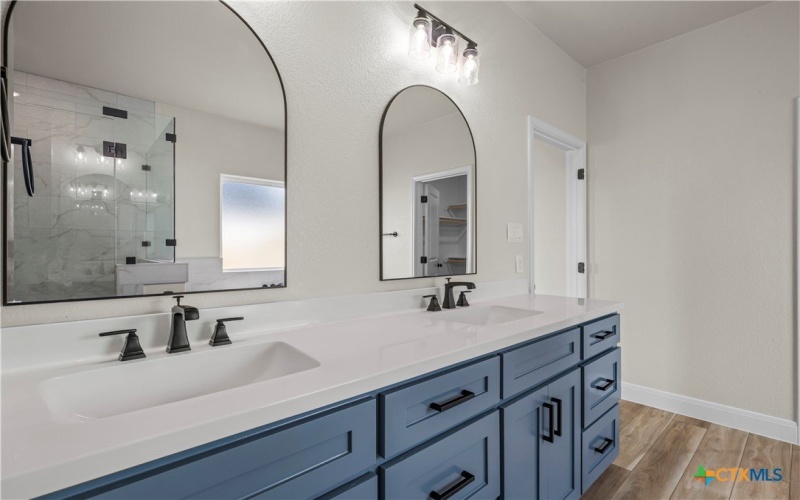 1811 Ember Drive, Temple, TX 76502, 4 Bedrooms Bedrooms, ,3 BathroomsBathrooms,Residential,For Sale,1811 Ember Drive,575549