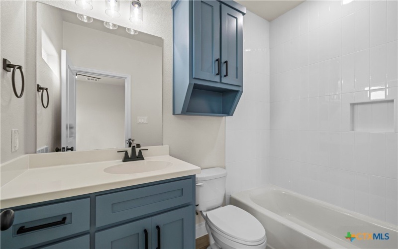 1811 Ember Drive, Temple, TX 76502, 4 Bedrooms Bedrooms, ,3 BathroomsBathrooms,Residential,For Sale,1811 Ember Drive,575549