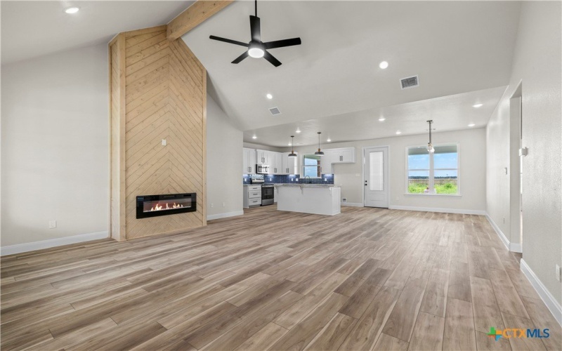 1811 Ember Drive, Temple, TX 76502, 4 Bedrooms Bedrooms, ,3 BathroomsBathrooms,Residential,For Sale,1811 Ember Drive,575549