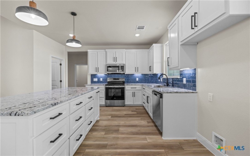 1811 Ember Drive, Temple, TX 76502, 4 Bedrooms Bedrooms, ,3 BathroomsBathrooms,Residential,For Sale,1811 Ember Drive,575549