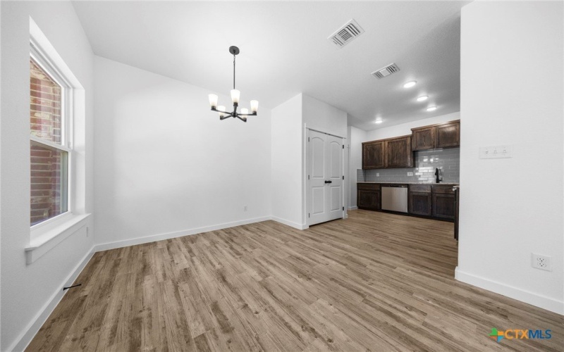 3602 Canvasback Road, Killeen, TX 76542, 6 Habitaciones Habitaciones , ,Residential,En Venta,3602 Canvasback Road,0,575953