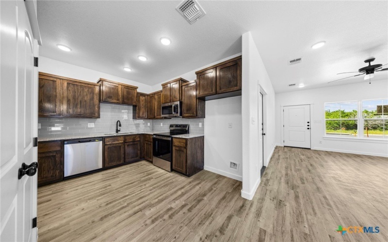 3606 Canvasback Road, Killeen, TX 76542, 6 Habitaciones Habitaciones , ,Residential,En Venta,3606 Canvasback Road,0,575960