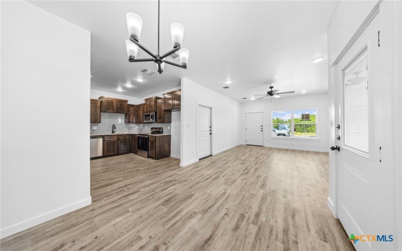 3600-3610 Canvasback Road, Killeen, TX 76542, 3 Habitaciones Habitaciones , ,Residential,En Venta,3600-3610 Canvasback Road,0,575978