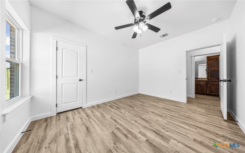 3600-3610 Canvasback Road, Killeen, TX 76542, 3 Habitaciones Habitaciones , ,Residential,En Venta,3600-3610 Canvasback Road,0,575978