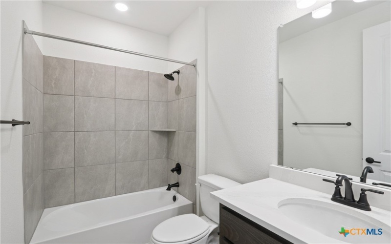156 Antoinette Way, San Marcos, TX 78666, 2 Habitaciones Habitaciones , ,2 BañosBaños,Residential,En Venta,156 Antoinette Way,0,576006