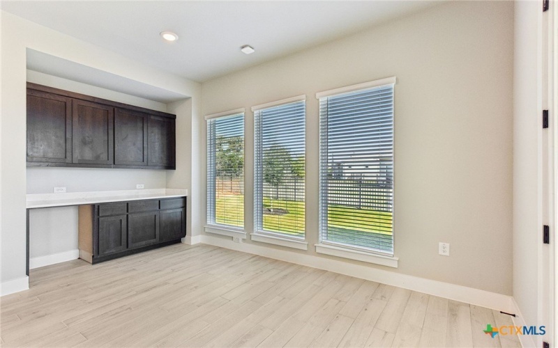 308 Olive Blossom Trail, San Marcos, TX 78666, 2 Habitaciones Habitaciones , ,2 BañosBaños,Residential,En Venta,308 Olive Blossom Trail,0,576067