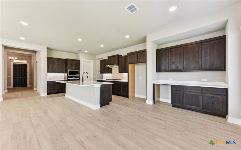 308 Olive Blossom Trail, San Marcos, TX 78666, 2 Habitaciones Habitaciones , ,2 BañosBaños,Residential,En Venta,308 Olive Blossom Trail,0,576067