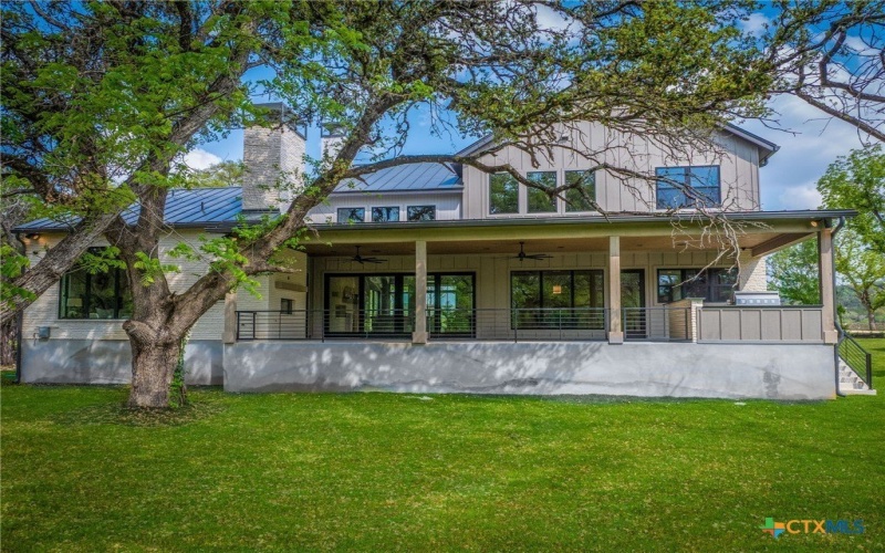 232 Riverfront Drive, New Braunfels, TX 78132, 4 Habitaciones Habitaciones , ,5 BañosBaños,Residential,En Venta,232 Riverfront Drive,576095