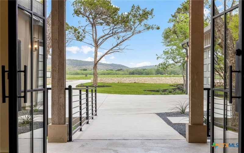 232 Riverfront Drive, New Braunfels, TX 78132, 4 Habitaciones Habitaciones , ,5 BañosBaños,Residential,En Venta,232 Riverfront Drive,576095