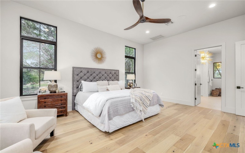 232 Riverfront Drive, New Braunfels, TX 78132, 4 Habitaciones Habitaciones , ,5 BañosBaños,Residential,En Venta,232 Riverfront Drive,576095