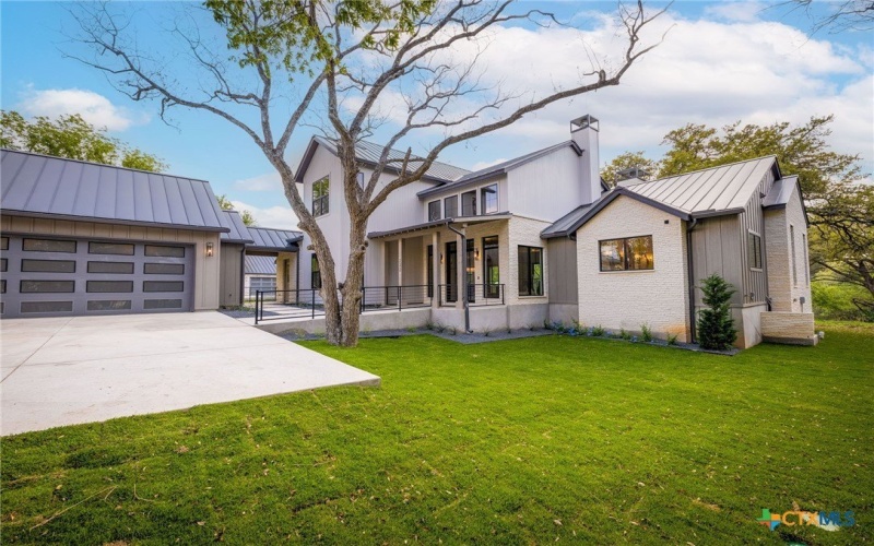 232 Riverfront Drive, New Braunfels, TX 78132, 4 Habitaciones Habitaciones , ,5 BañosBaños,Residential,En Venta,232 Riverfront Drive,576095