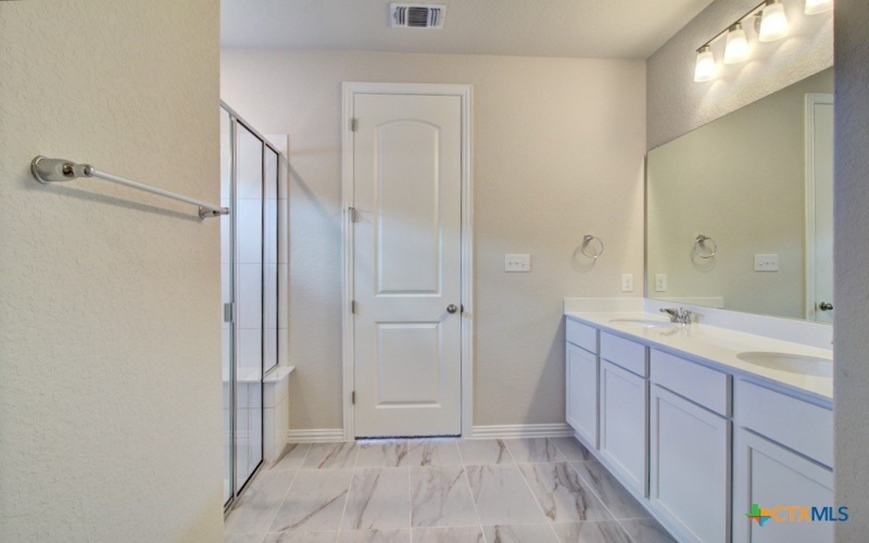 883 Casetta Trail, New Braunfels, TX 78130, 4 Bedrooms Bedrooms, ,3 BathroomsBathrooms,Residential,For Sale,883 Casetta Trail,576164