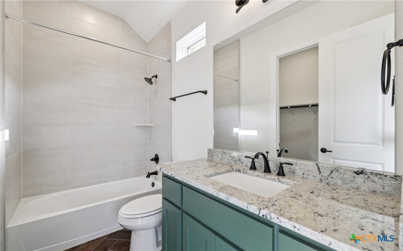 1616 Dancing Oak Lane, San Marcos, TX 78666, 2 Bedrooms Bedrooms, ,2 BathroomsBathrooms,Residential,For Sale,1616 Dancing Oak Lane,0,576171