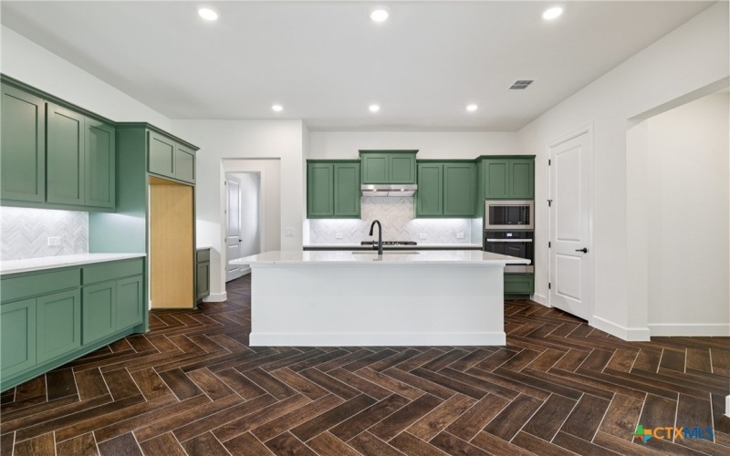 1616 Dancing Oak Lane, San Marcos, TX 78666, 2 Bedrooms Bedrooms, ,2 BathroomsBathrooms,Residential,For Sale,1616 Dancing Oak Lane,0,576171