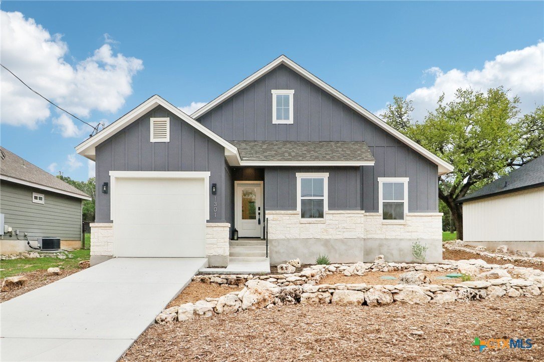 1301 Green Meadow Lane, Spring Branch, TX 78070, 3 Habitaciones Habitaciones , ,2 BañosBaños,Residential,En Venta,1301 Green Meadow Lane,576191