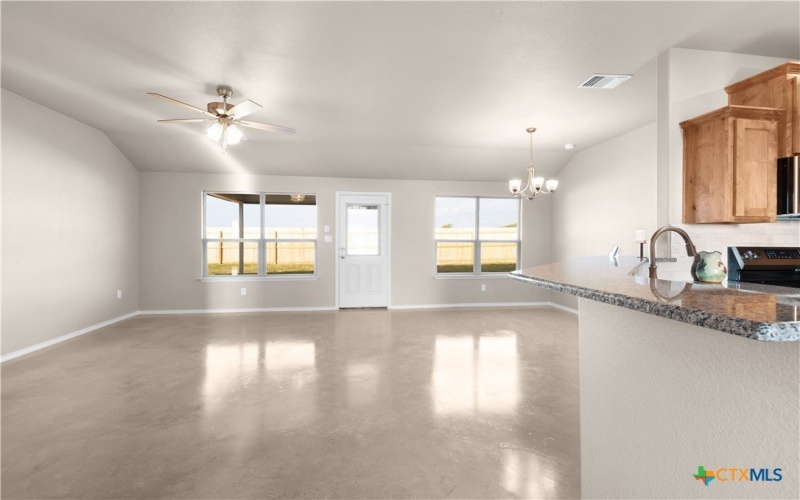 3303 Goblin Drive, Killeen, TX 76549, 4 Habitaciones Habitaciones , ,2 BañosBaños,Residential,En Venta,3303 Goblin Drive,0,576643