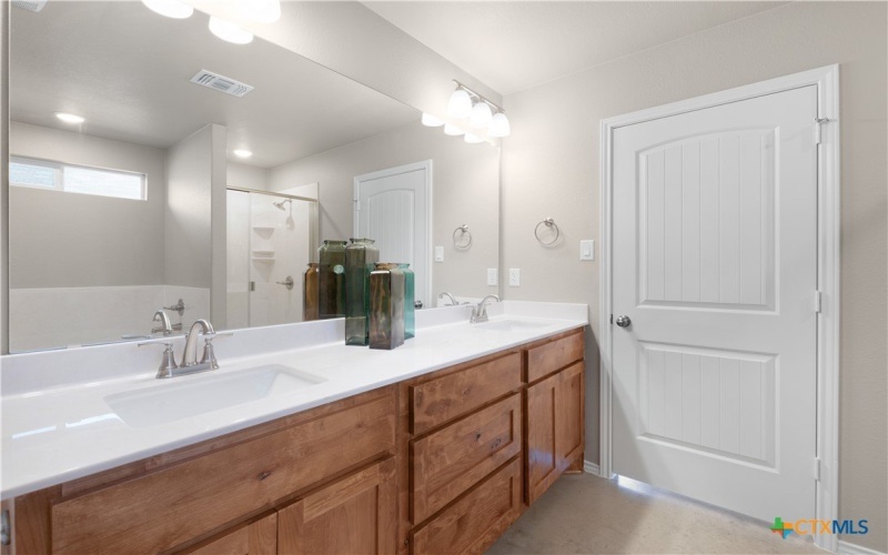 3303 Goblin Drive, Killeen, TX 76549, 4 Habitaciones Habitaciones , ,2 BañosBaños,Residential,En Venta,3303 Goblin Drive,0,576643