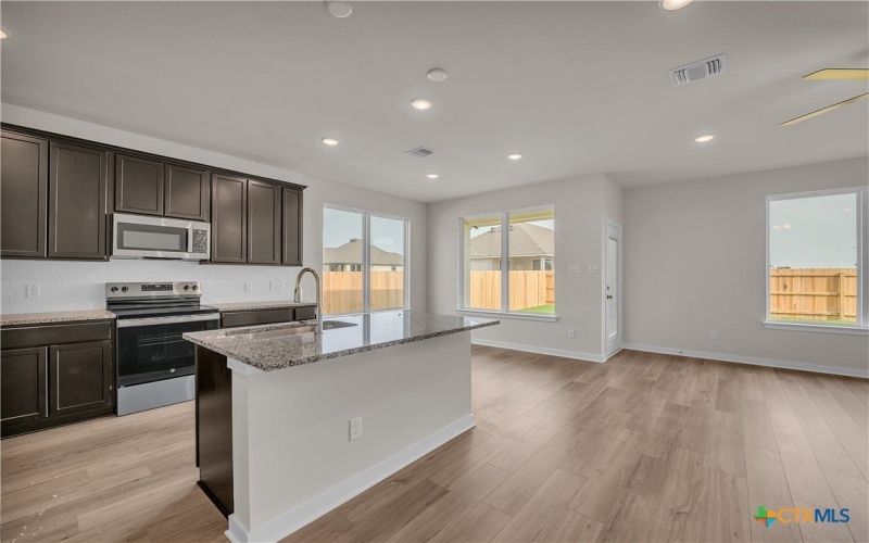 518 Pipe Creek Drive, Temple, TX 76502, 4 Bedrooms Bedrooms, ,2 BathroomsBathrooms,Residential,For Sale,518 Pipe Creek Drive,0,576700