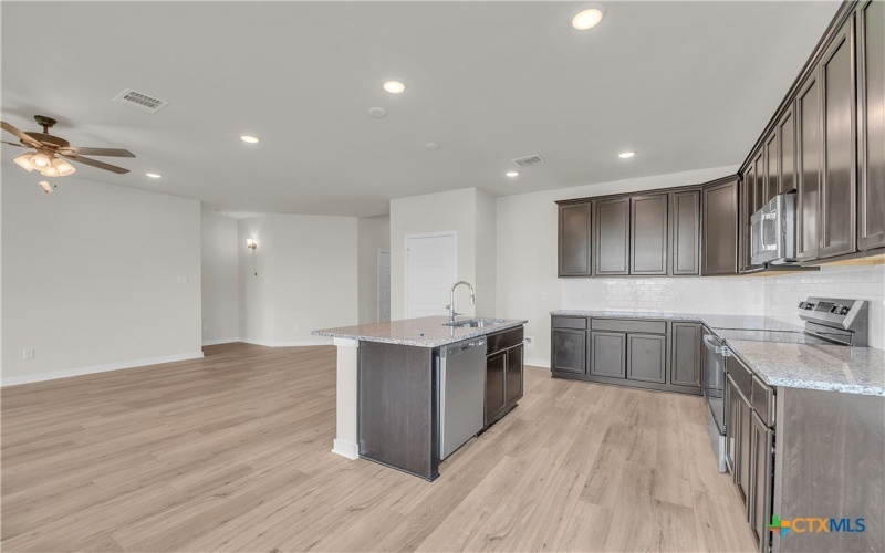 518 Pipe Creek Drive, Temple, TX 76502, 4 Bedrooms Bedrooms, ,2 BathroomsBathrooms,Residential,For Sale,518 Pipe Creek Drive,0,576700