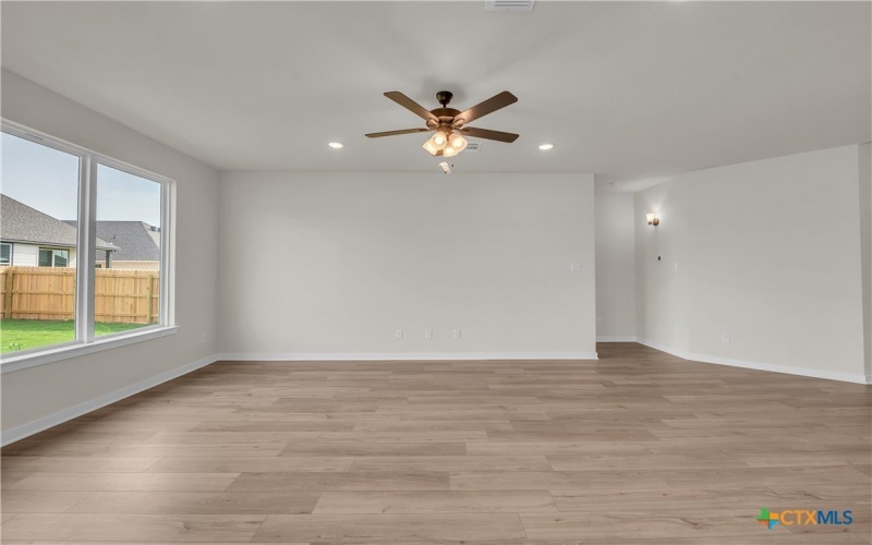 518 Pipe Creek Drive, Temple, TX 76502, 4 Bedrooms Bedrooms, ,2 BathroomsBathrooms,Residential,For Sale,518 Pipe Creek Drive,0,576700