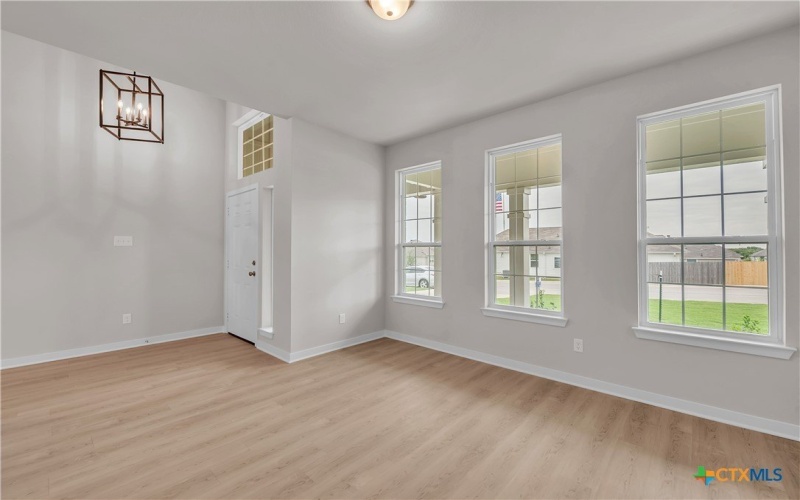 209 State Loop, Troy, TX 76579, 3 Habitaciones Habitaciones , ,2 BañosBaños,Residential,En Venta,209 State Loop,0,576701
