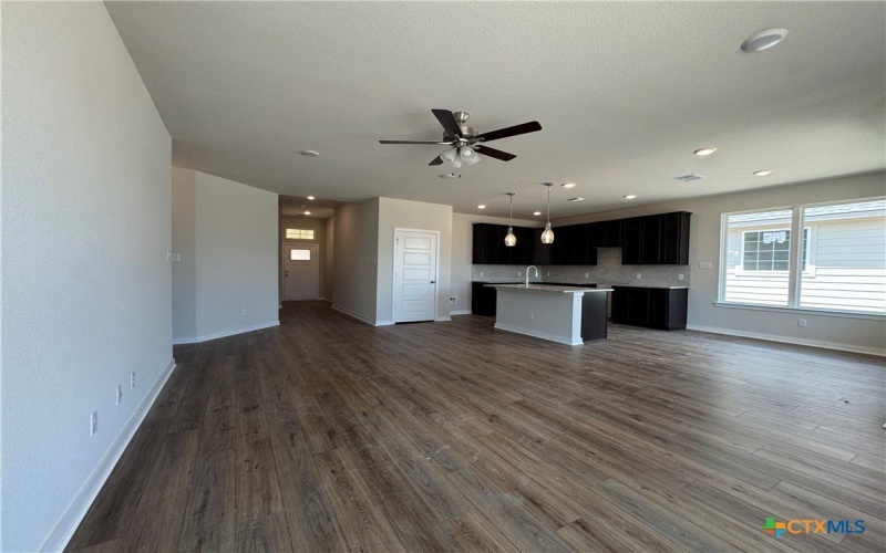 4036 Estes Court, Belton, TX 76513, 4 Habitaciones Habitaciones , ,2 BañosBaños,Residential,En Venta,4036 Estes Court,0,576725