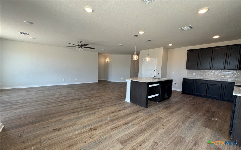 4036 Estes Court, Belton, TX 76513, 4 Habitaciones Habitaciones , ,2 BañosBaños,Residential,En Venta,4036 Estes Court,0,576725