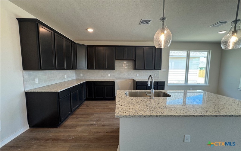 4036 Estes Court, Belton, TX 76513, 4 Habitaciones Habitaciones , ,2 BañosBaños,Residential,En Venta,4036 Estes Court,0,576725