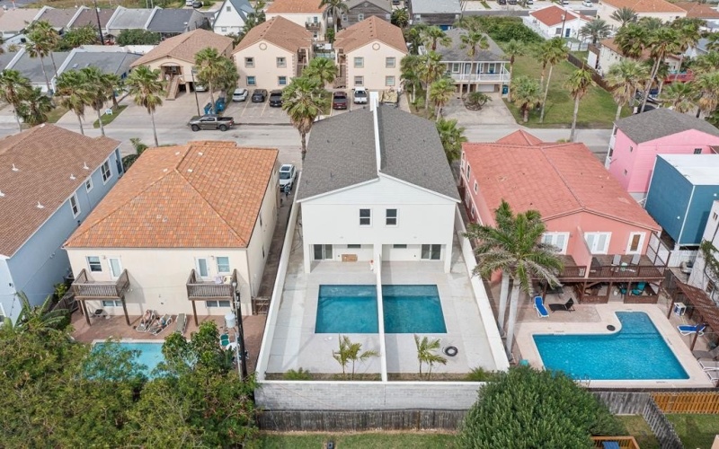 121 Campeche St. #B, South Padre Island, TX 78597, 3 Habitaciones Habitaciones , ,2 BañosBaños,Residential,En Venta,121 Campeche St.,103161