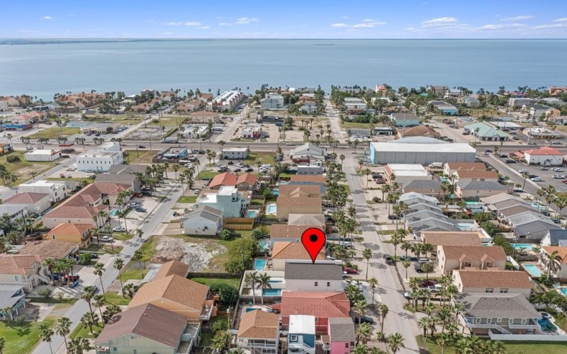 121 Campeche St. #B, South Padre Island, TX 78597, 3 Habitaciones Habitaciones , ,2 BañosBaños,Residential,En Venta,121 Campeche St.,103161