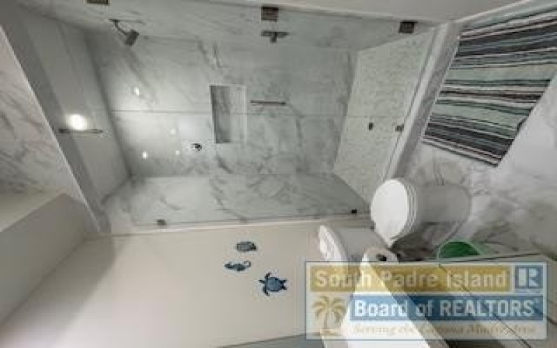 121 Campeche St. #B, South Padre Island, TX 78597, 3 Bedrooms Bedrooms, ,2 BathroomsBathrooms,Residential,For Sale,121 Campeche St.,0,103161