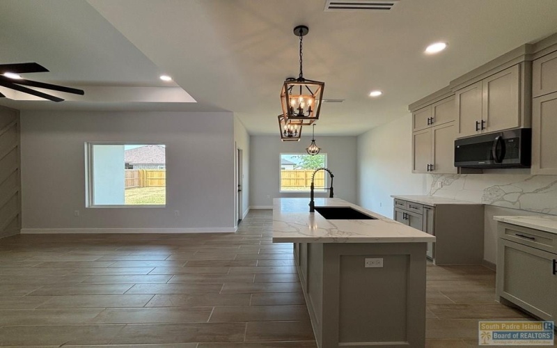 2742 Eliseo Villarreal Ave, Port Isabel, TX 78578, 3 Bedrooms Bedrooms, ,2 BathroomsBathrooms,Residential,For Sale,2742 Eliseo Villarreal Ave,103676