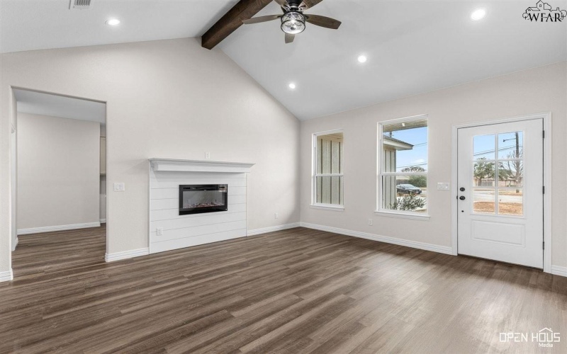 4695 SISK ROAD, Wichita Falls, TX 76310, 3 Bedrooms Bedrooms, ,2 BathroomsBathrooms,Residential,For Sale,4695 SISK ROAD,176997