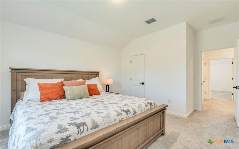 288 Smithsonian Lane, Kyle, TX 78640, 4 Bedrooms Bedrooms, ,3 BathroomsBathrooms,Residential,For Sale,288 Smithsonian Lane,577501