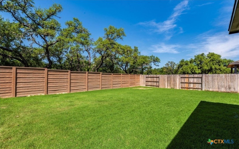 288 Smithsonian Lane, Kyle, TX 78640, 4 Bedrooms Bedrooms, ,3 BathroomsBathrooms,Residential,For Sale,288 Smithsonian Lane,577501