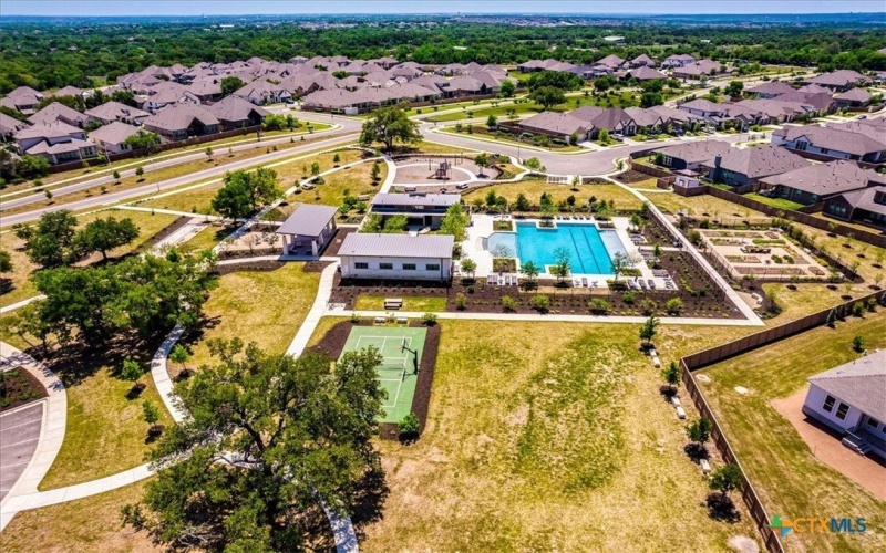 288 Smithsonian Lane, Kyle, TX 78640, 4 Bedrooms Bedrooms, ,3 BathroomsBathrooms,Residential,For Sale,288 Smithsonian Lane,577501