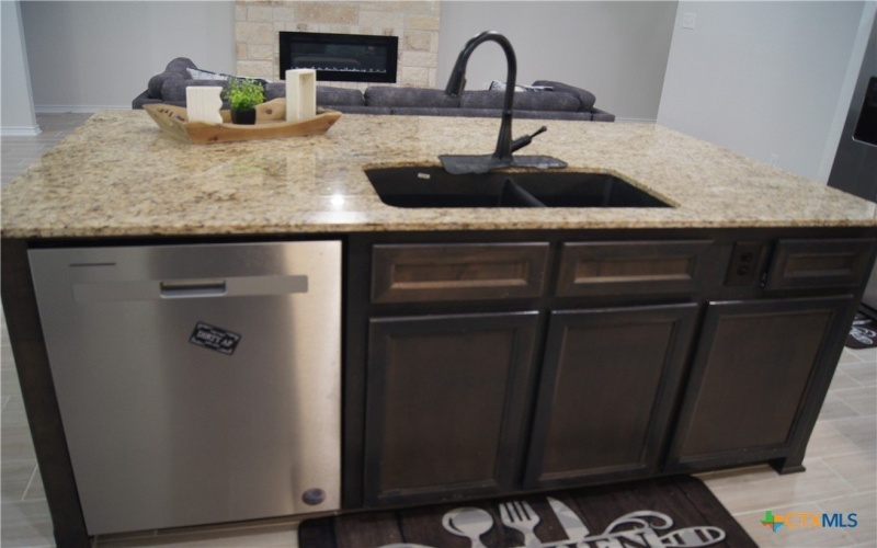 519 Tooter Street, Killeen, TX 76542, 4 Habitaciones Habitaciones , ,2 BañosBaños,Residential,En Venta,519 Tooter Street,577564