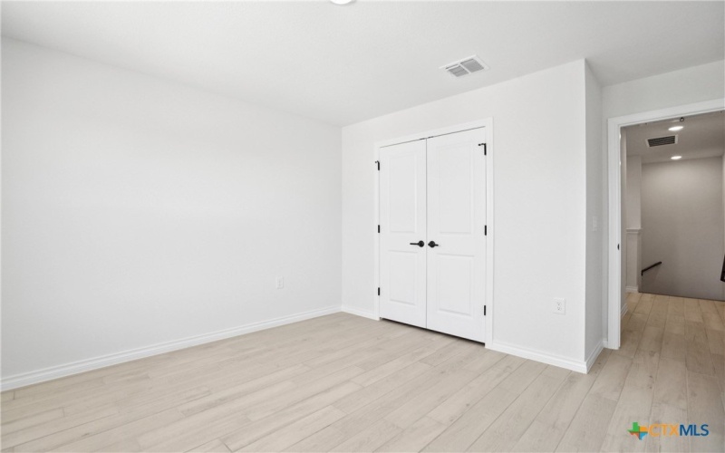 107 San Luis Pass #101, San Marcos, TX 78666, 3 Habitaciones Habitaciones , ,2 BañosBaños,Residential,En Venta,107 San Luis Pass,0,577565